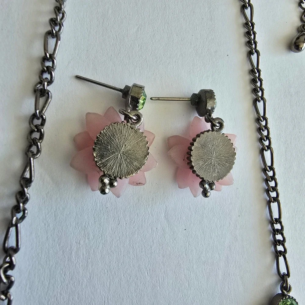 Floral Bib Necklace Earring Set Pastel Resin Flowers Gunmetal Rhinestone Jewelry